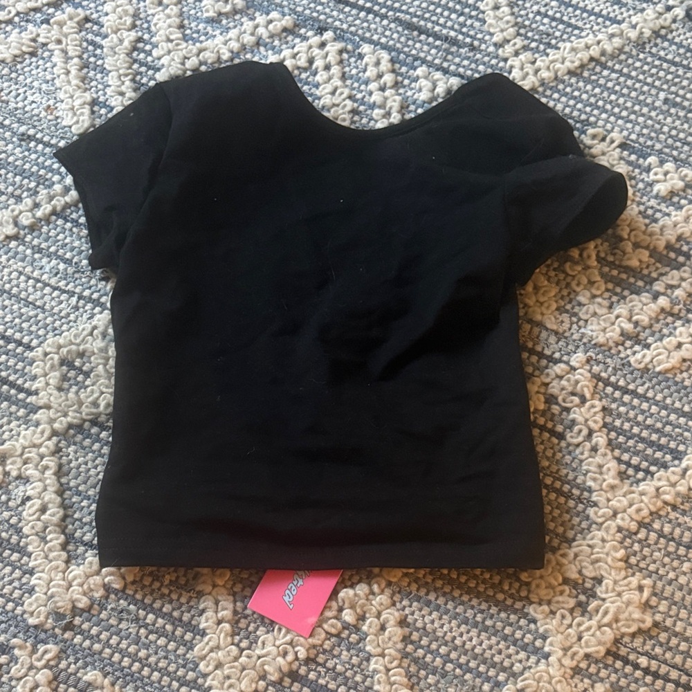 NWT Edikted Black Cutout Back Shirt